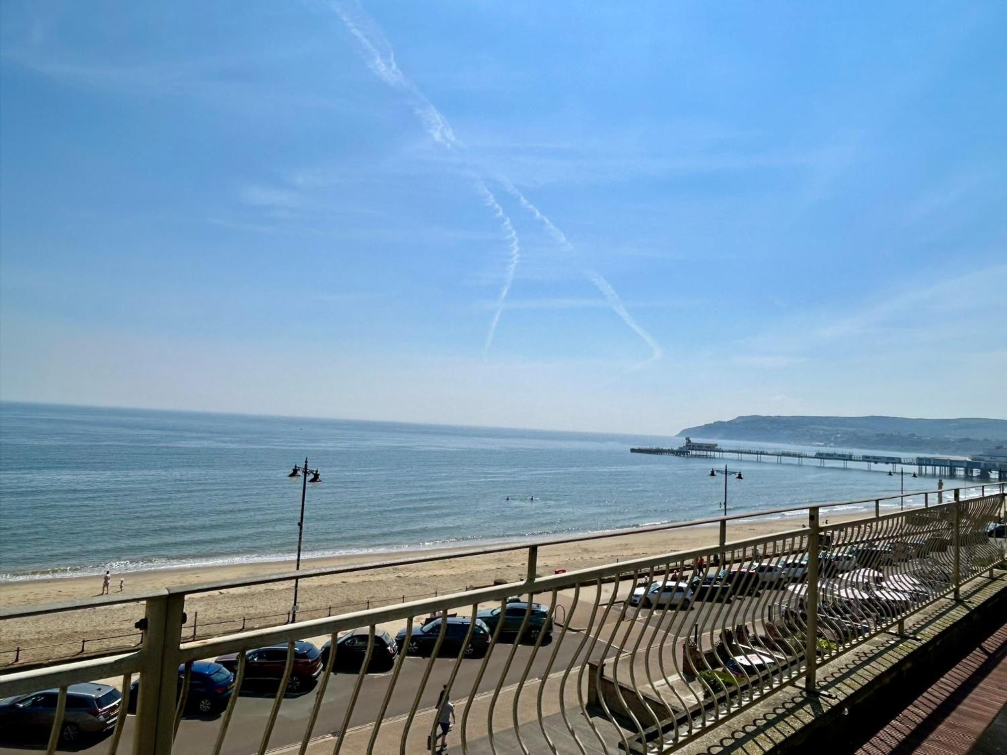 Bay View - Seafront, Sandown - Free Car Ferry For Bookings Of 3 Or More Nights, Subject To Availability Exteriér fotografie